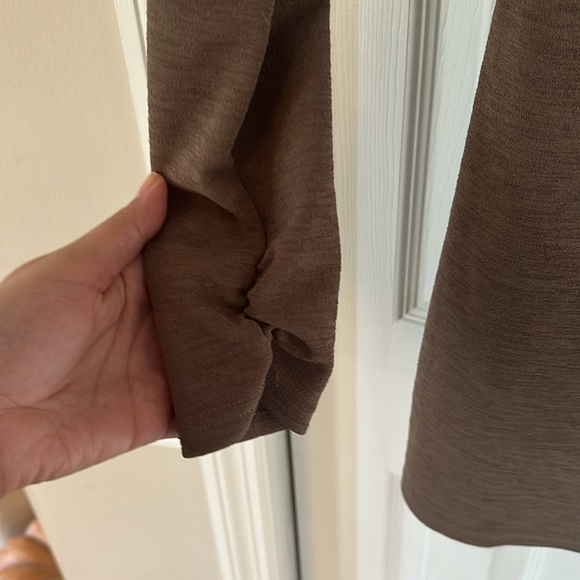 Backless turtle neck dress - Picture 3 of 5